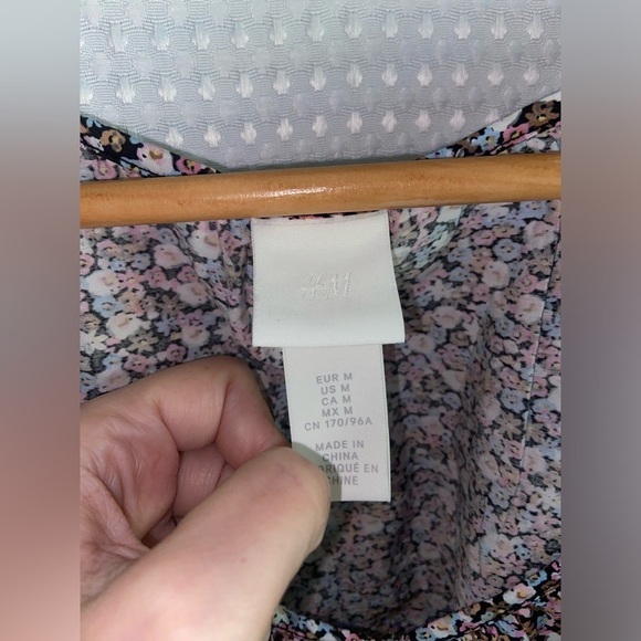 Women’s‎ H&M floral oversized balloon sleeves boho dress size medium - Picture 3 of 10